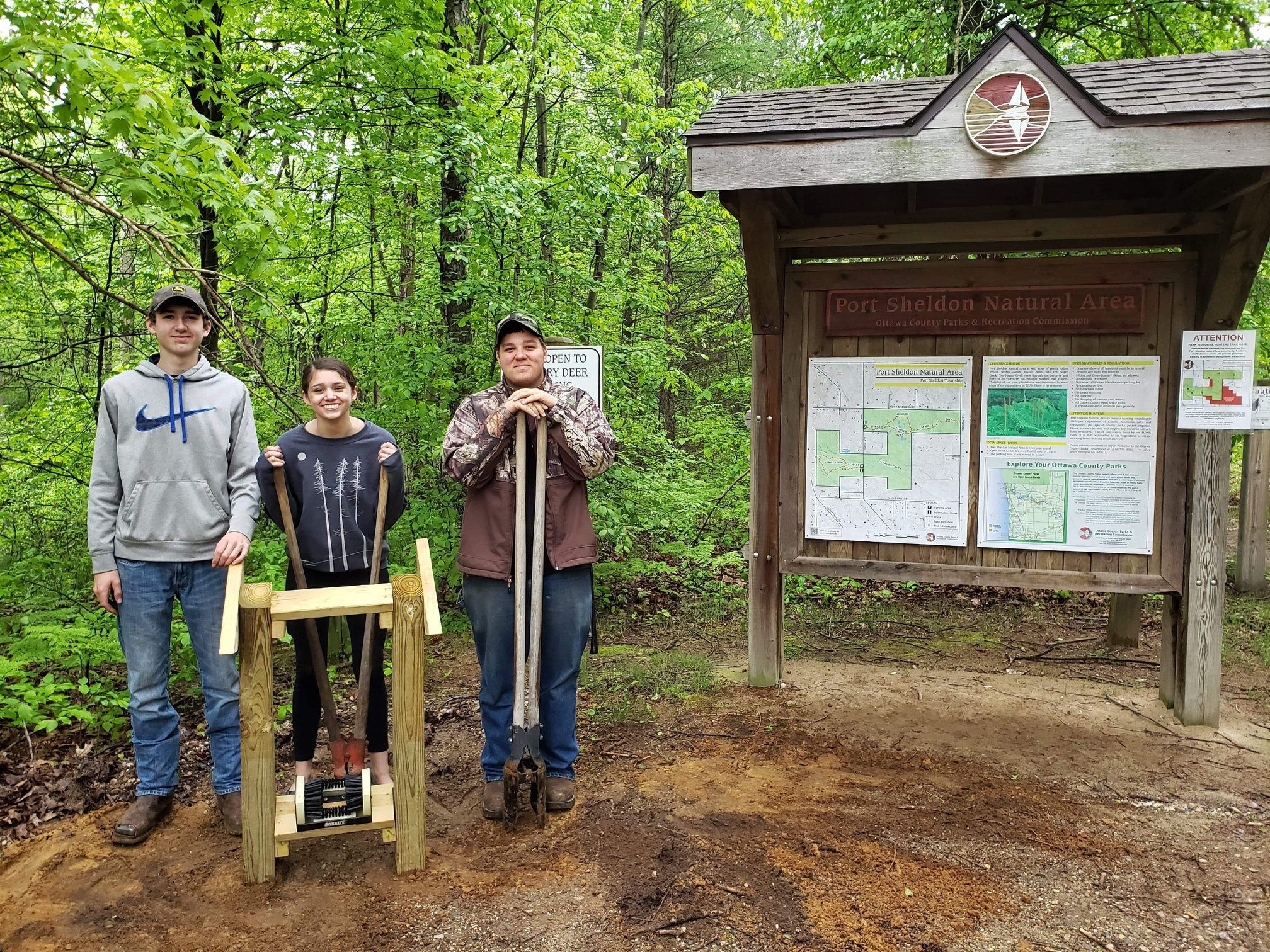 Protecting lands from invasive species